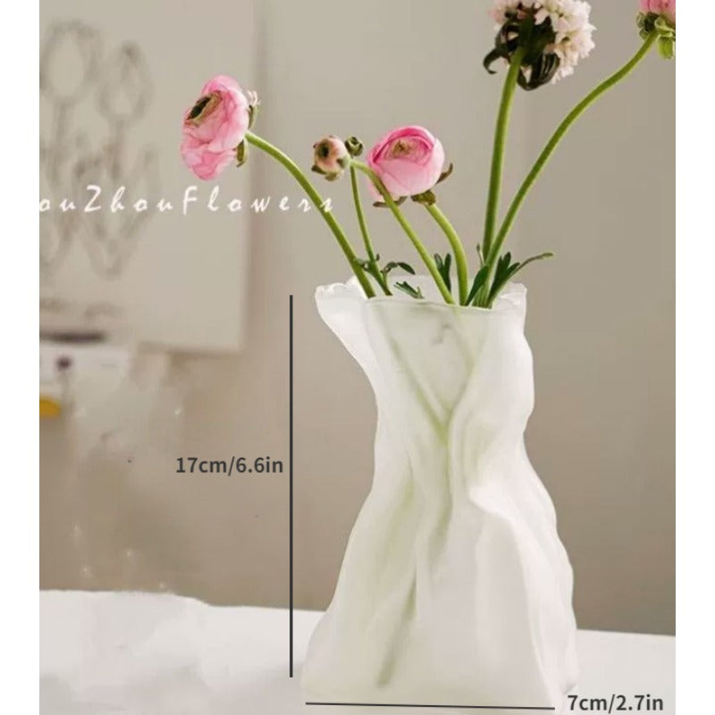 Transparente Glasvase im Vintage Nordic Stil