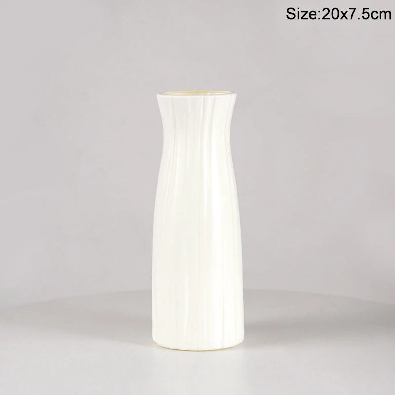 Nordische Imitat-Keramik-Vase aus Kunststoff