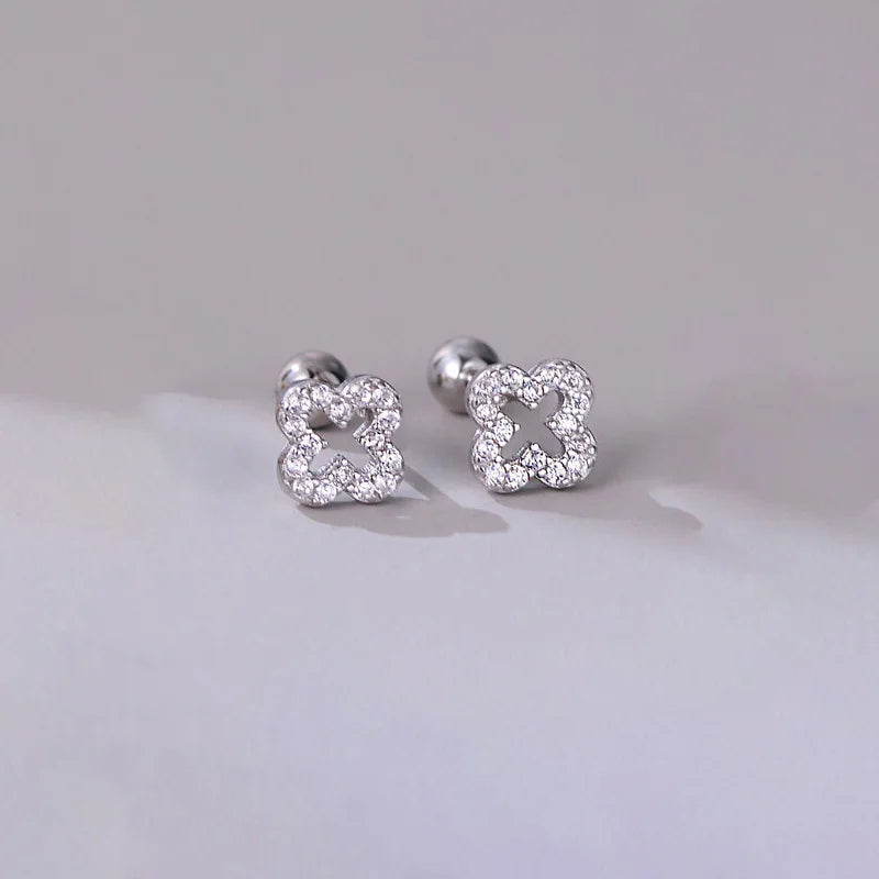 Elegante Zirkon-Ohrstecker aus 925 Sterling Silber (Hohles Pflanzen-Design)