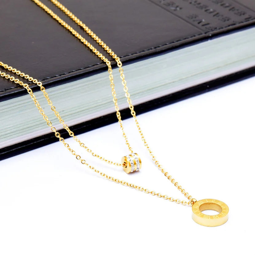 Modern Solitär-Anhänger „Geometric Shine“ – Edelstahl & Zirkon