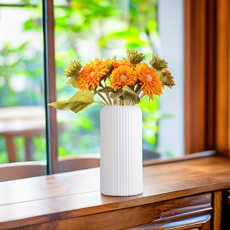 Minimalistische Zylindervase aus Kunststoff