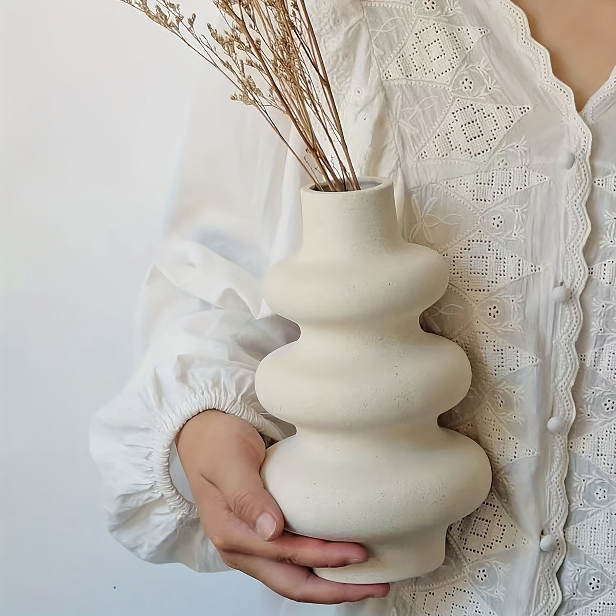 Spiral-Keramikvase im Boho-Stil