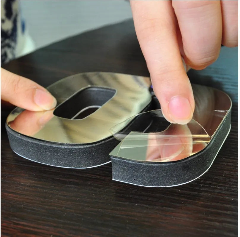 Feierliches Konfetti in Herzform aus Seidenpapier