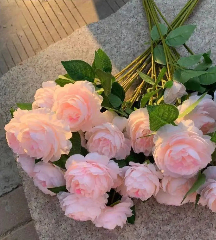 Elegantes Künstliches Pfingstrosen-Bouquet