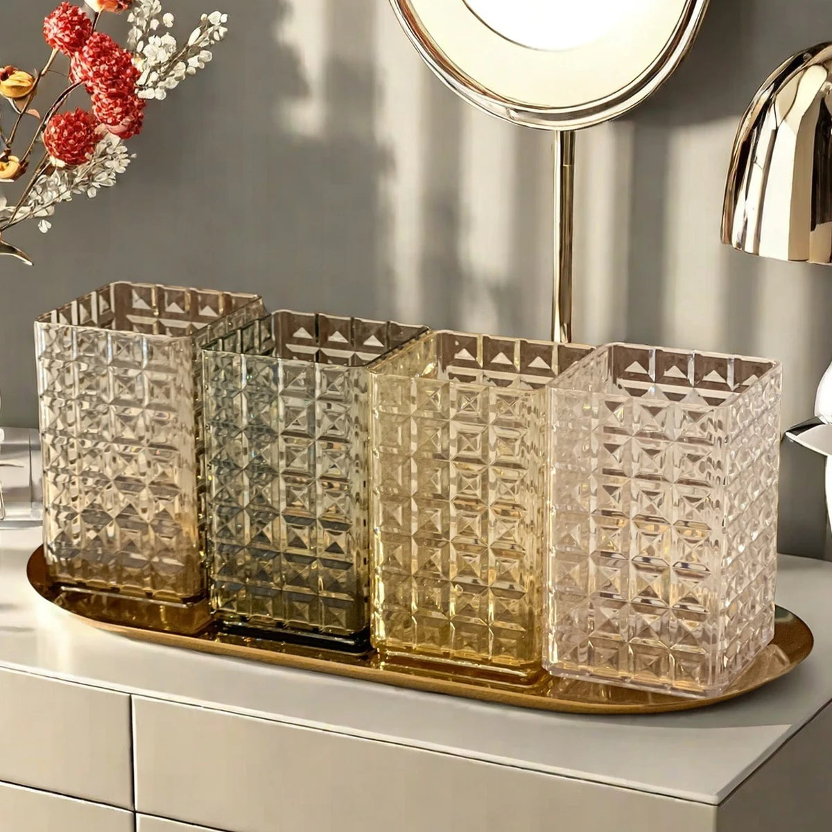 Luxury Beauty-Organizer „Crystal Clear“ – Stilvolle Aufbewahrung für Pinsel & Kosmetik
