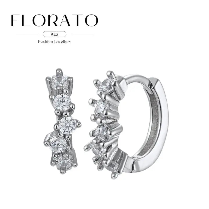 Luxuriöse Creolen mit unregelmäßigem Zirkon und Perlen-Akzenten