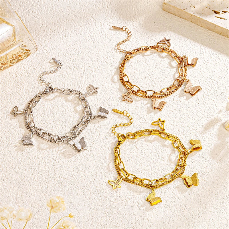 Elegantes Statement-Armband mit Schmetterlings-Charms