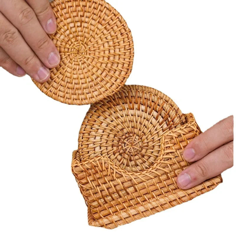 Handgewebte Tischsets aus Rattan im Zen-Stil (6er-Set)