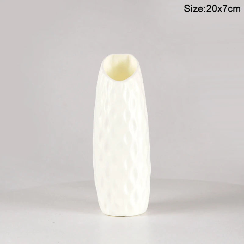 Nordische Imitat-Keramik-Vase aus Kunststoff