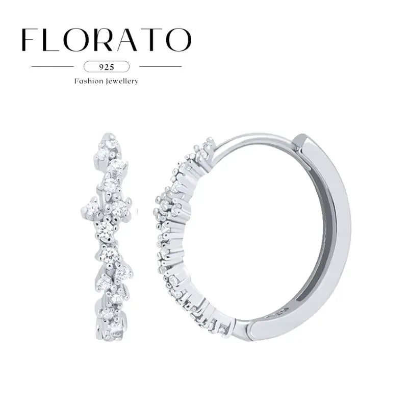 Luxuriöse Creolen mit unregelmäßigem Zirkon und Perlen-Akzenten