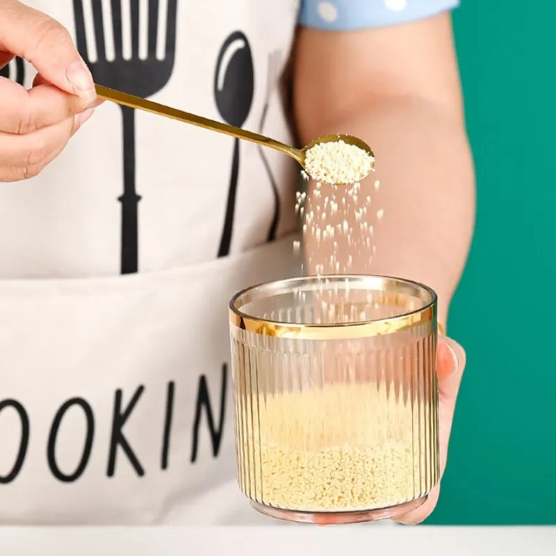 Exquisites Gewürzglas mit Löffel (PET & Acryl)