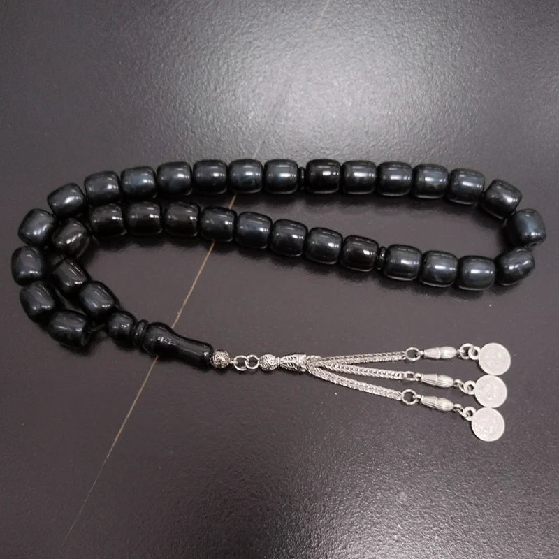 Tasbih: Markante Gebetskette aus Edelharz