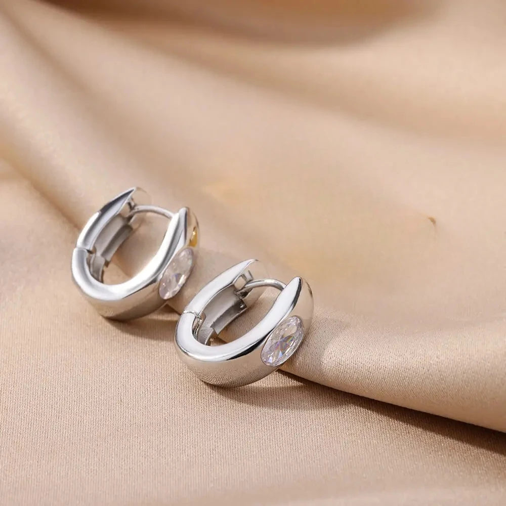 Retro Zirkonia Ohrstecker im "Light Luxury" Stil