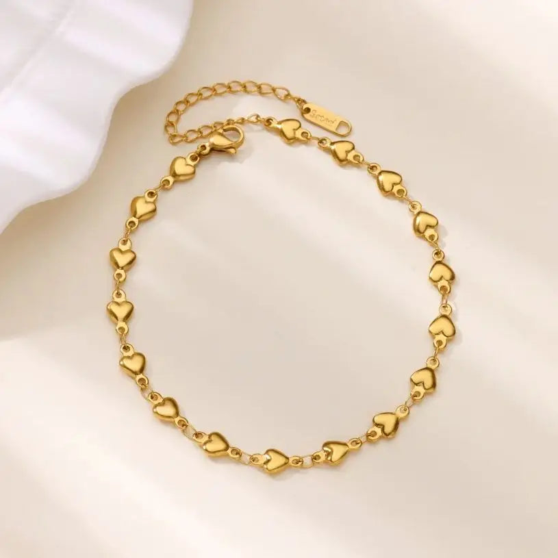 Herz-Armband „Eternal Love“ – Goldfarben & Wasserfest aus Edelstahl