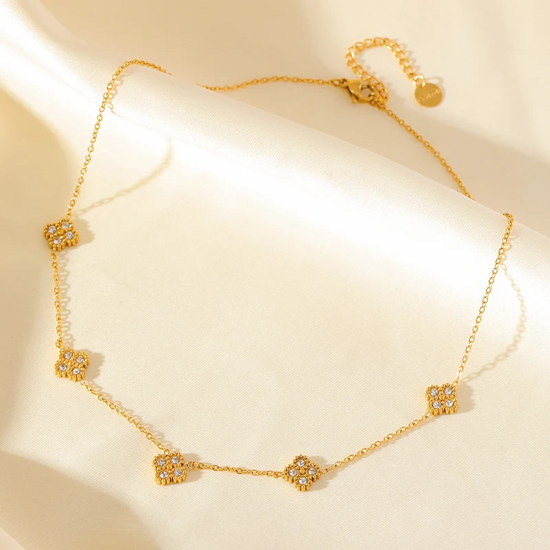 Elegante Kleeblatt-Halskette (316L Edelstahl, 18K vergoldet)