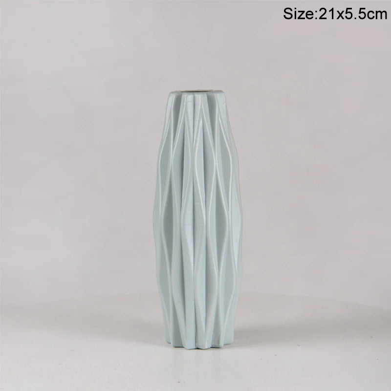 Nordische Imitat-Keramik-Vase aus Kunststoff