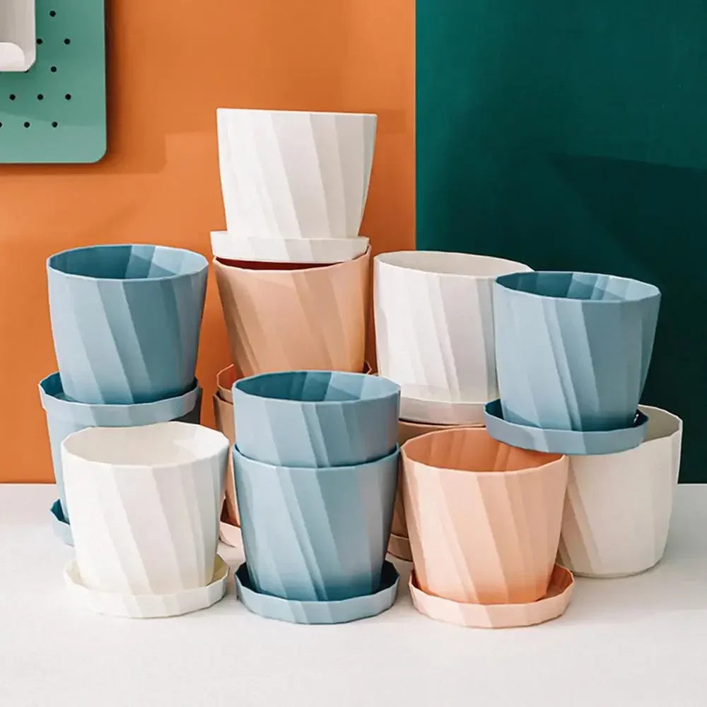 Europäischer Blumentopf aus Kunststoff mit Unterschale