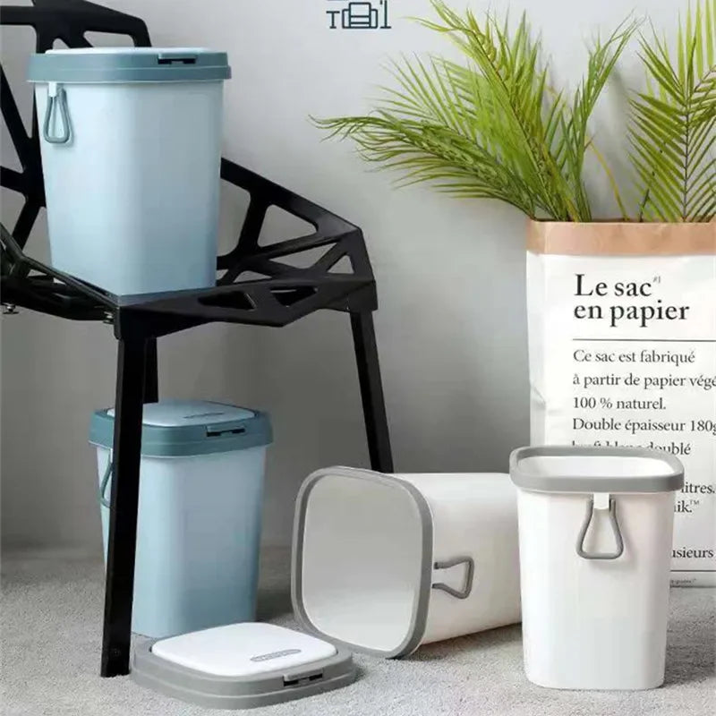 Küchen-Abfalleimer mit Press-Funktion