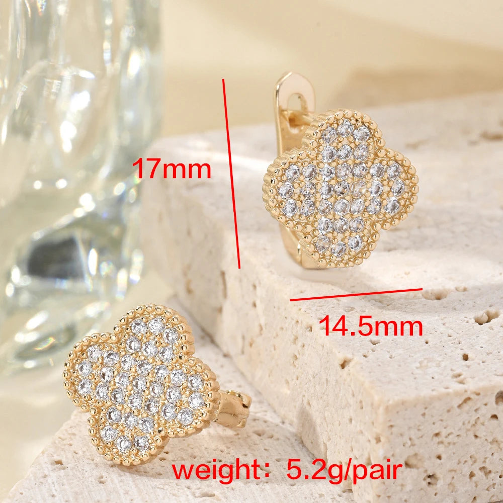 Trendige Blumen-Ohrstecker mit Zirkonia (18K Vergoldeter Messing)