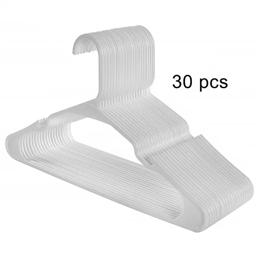 Platzsparende Kunststoff-Kleiderbügel mit Anti-Rutsch-Einkerbungen