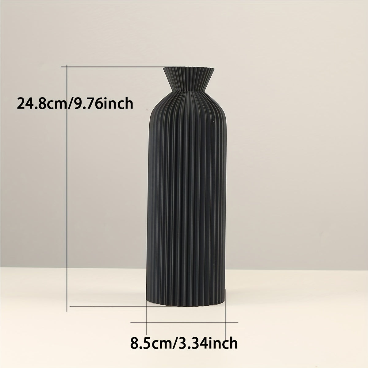 Schwarze Boho-Chic Zylindervase aus Kunststoff