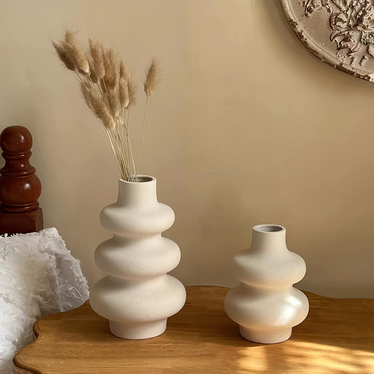 Spiral-Keramikvase im Boho-Stil